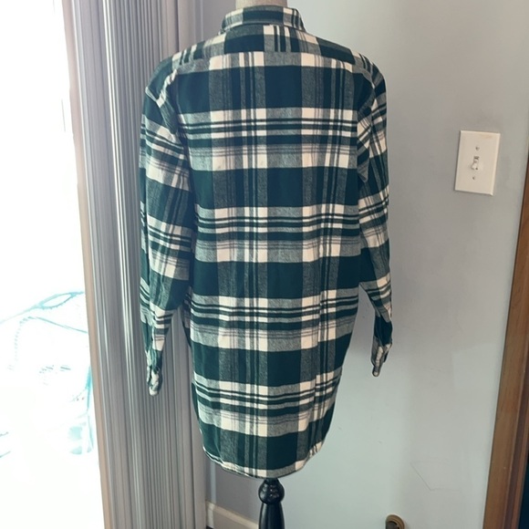 L.L. Bean Men’s Signature Textured Flannel Shirt, Size L - Picture 5 of 7